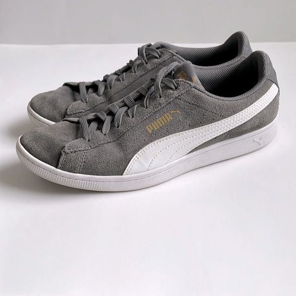 Puma Shoes - Womens PUMA Vikky V3 Shoes Size 9